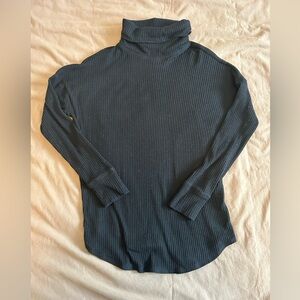 American Eagle Black Ribbed Mock Neck Sweater